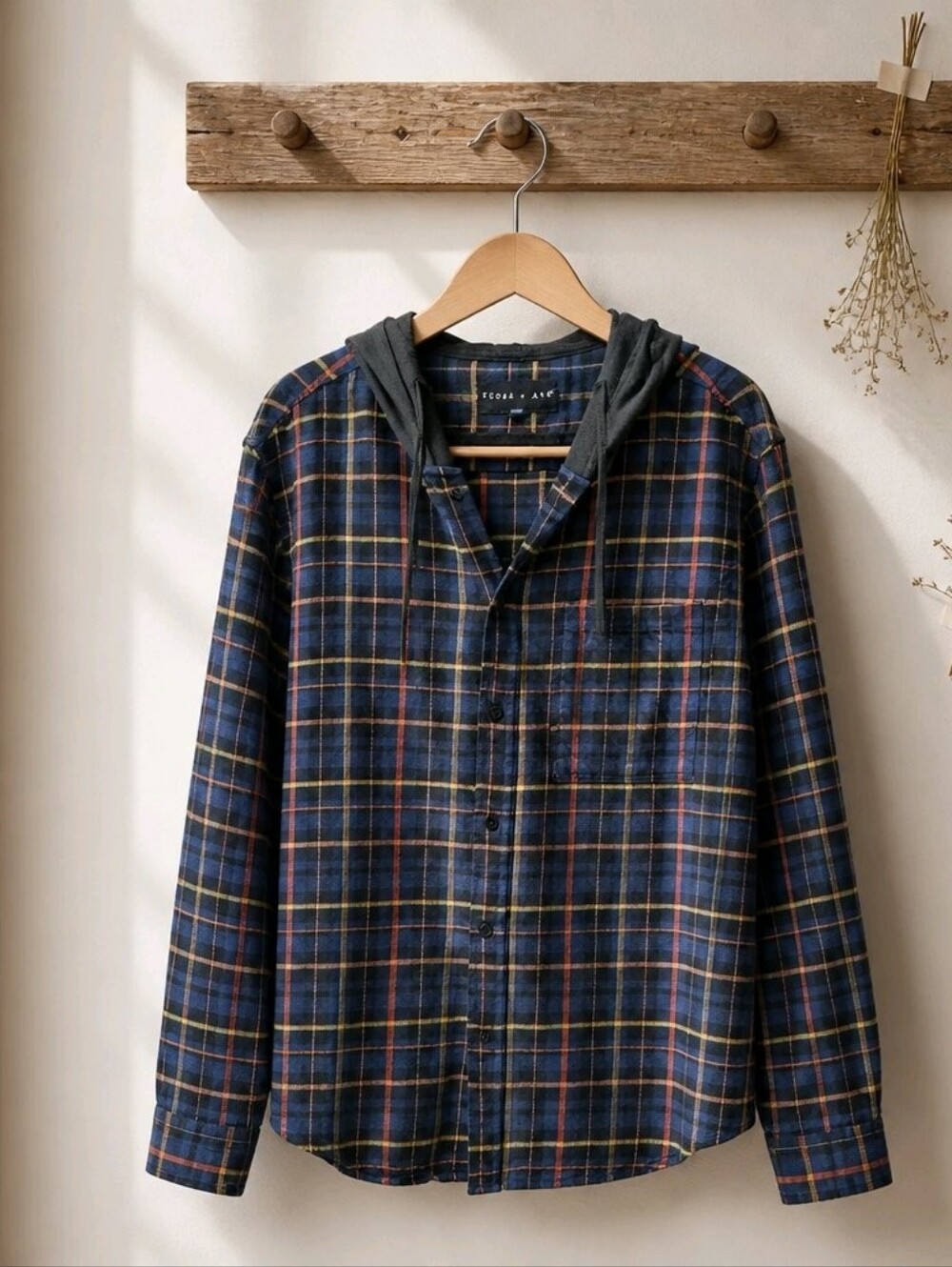 Edgar + Ash Plaid Hooded Button-Up Shirt in Navy, Yellow & Red Size XL